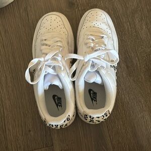 Nikes in a size 8 in woman’s